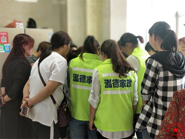 寶寶積食快速診斷法。鄧州月嫂培訓地址在哪？